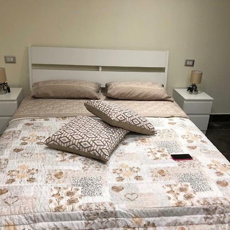 Casetta Toledo Apartment Наполи Екстериор снимка