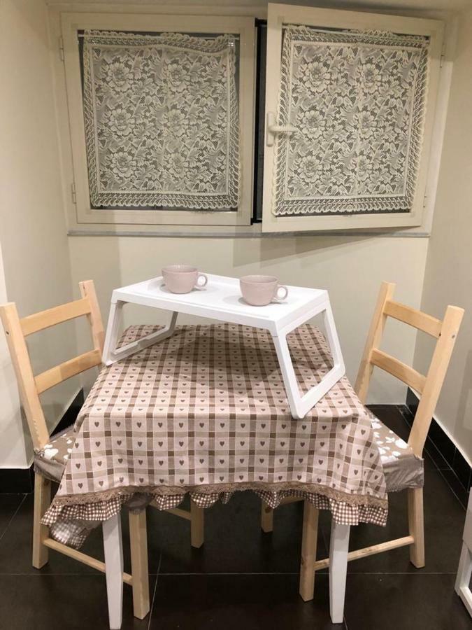 Casetta Toledo Apartment Наполи Екстериор снимка